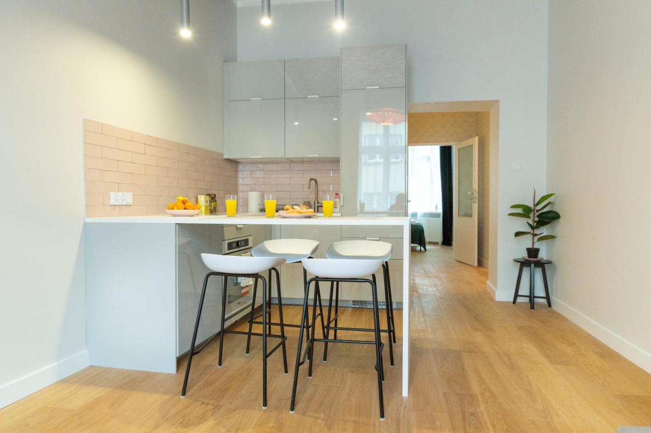Glamorous And Brand New 2 Bedroom Krakow Exterior photo