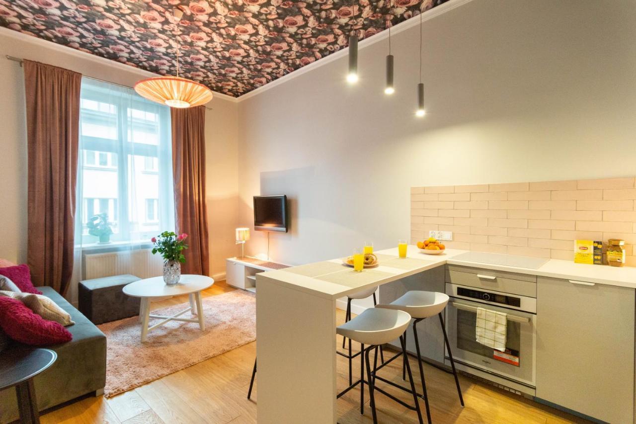 Glamorous And Brand New 2 Bedroom Krakow Exterior photo