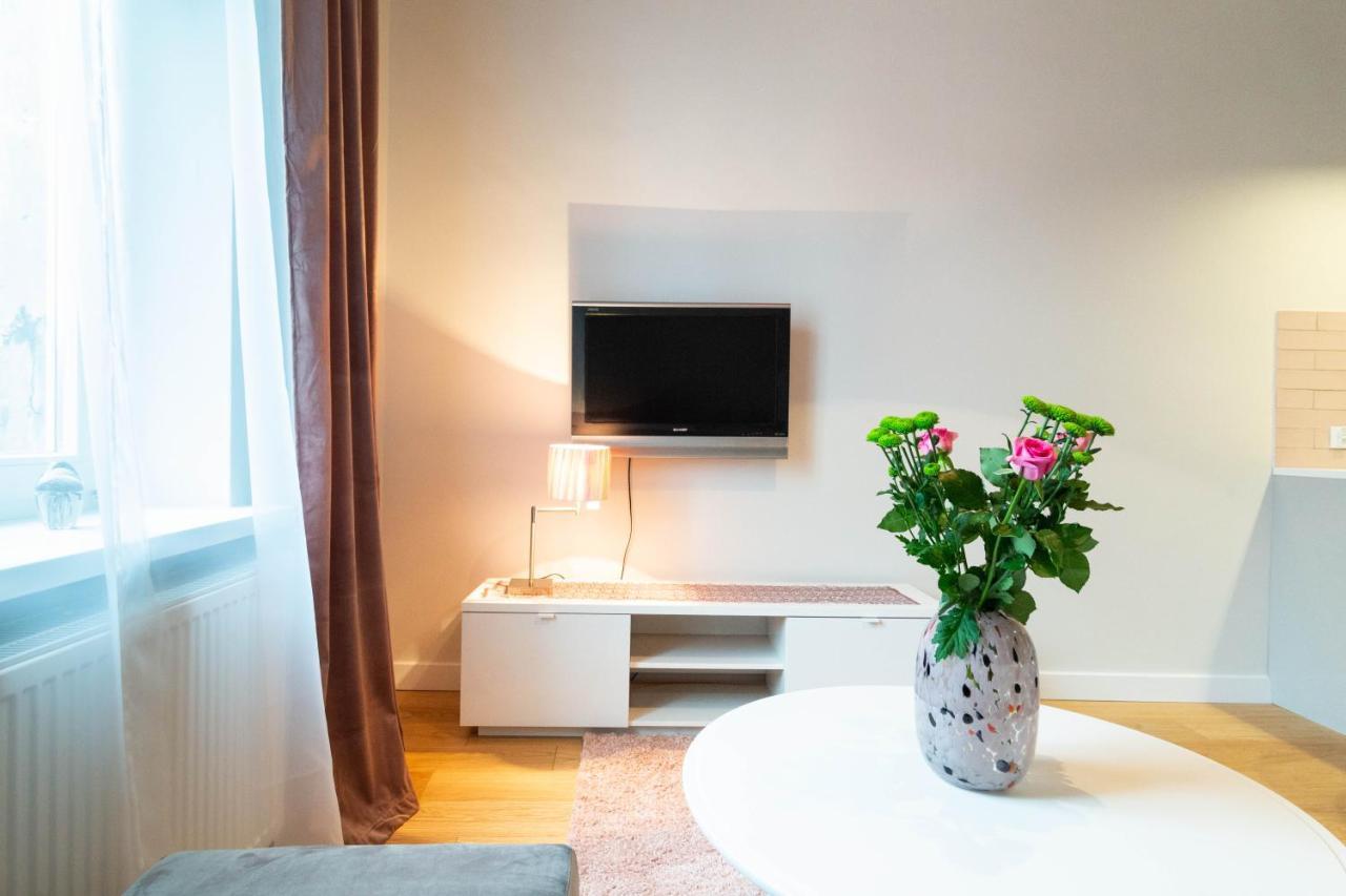 Glamorous And Brand New 2 Bedroom Krakow Exterior photo